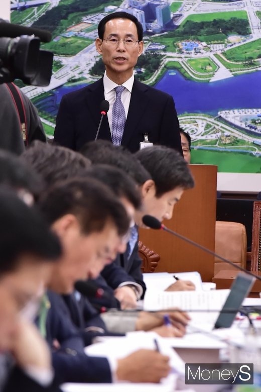 [머니S포토] 청문회 슈퍼위크 첫날, 최정호 장관 후보자의 발언