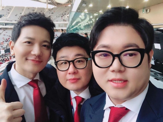 (왼쪽부터) 김정근 캐스터, 서형욱 해설위원, 감스트. /사진=감스트 인스타그램 캡처