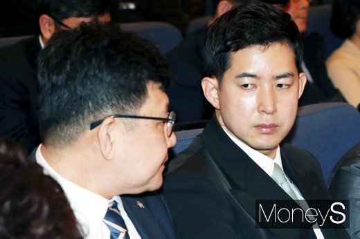 [머니S포토] 대한항공 주총 참석한 박창진