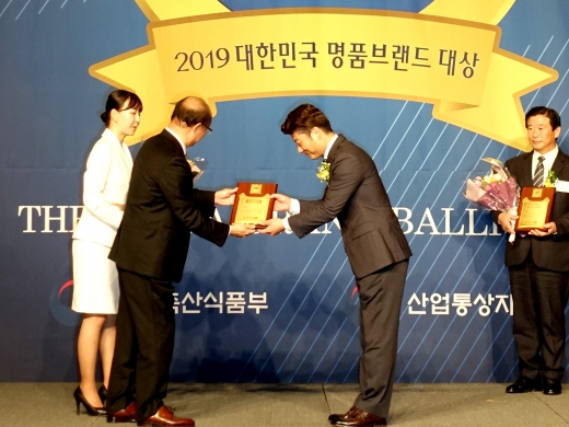 한솥도시락, “2019 대한민국 명품브랜드 대상” 도시락프랜차이즈 부문 4년 연속 대상 수상