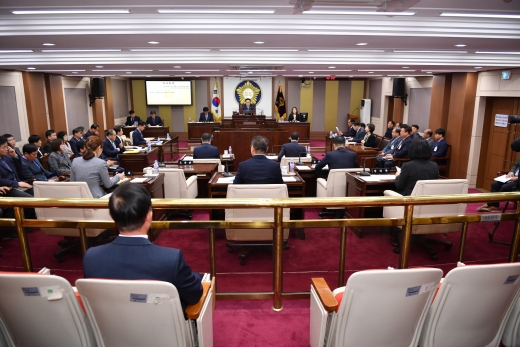 제139회 임시회 시정질문 장면. / 사진제공=포천시의회