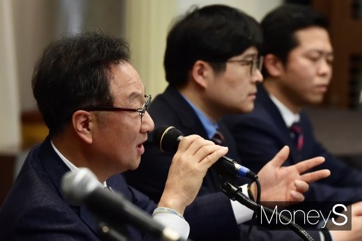 [머니S포토] 인보사 답변하는 이우석 대표이사