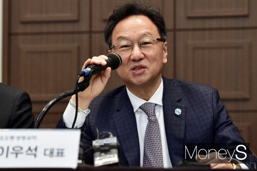 [머니S포토] 이우석 