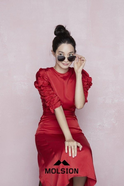 [★화보] 신민아, 러블리한 아이웨어룩