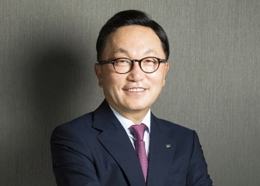박현주 미래에셋 회장, 9년 연속 배당금 기부… 누적액 232억 달해