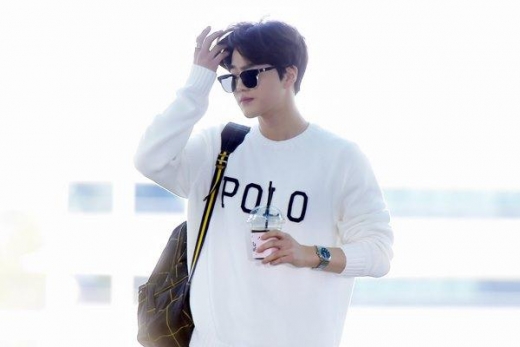 [★공항패션] '엑소' 수호, 스타일리시한 봄 남친룩