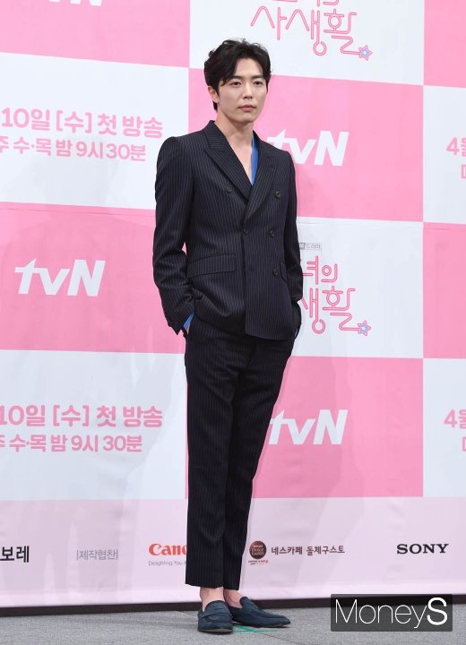 [머니S포토] 김재욱 '이 구역의 남신'