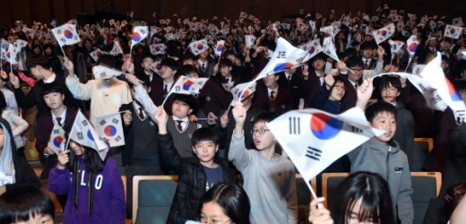 오는 9일부터 13일까지 경기학생대표 33명으로 구성된‘2019 경기학생 동북아 평화역사 유적지 탐방단’이 연길, 훈춘 등 간도지역을 방문한다. / 사진제공=경기도교육청 
