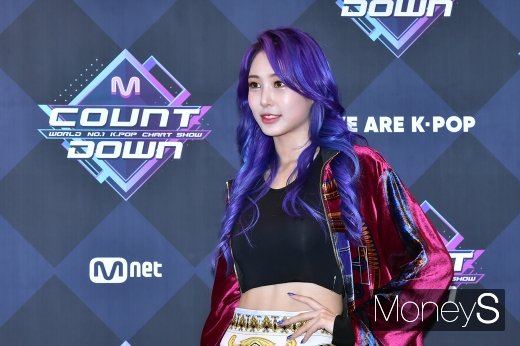 [머니S포토] 프듀출신 강시원, '화려한 솔로 데뷔'