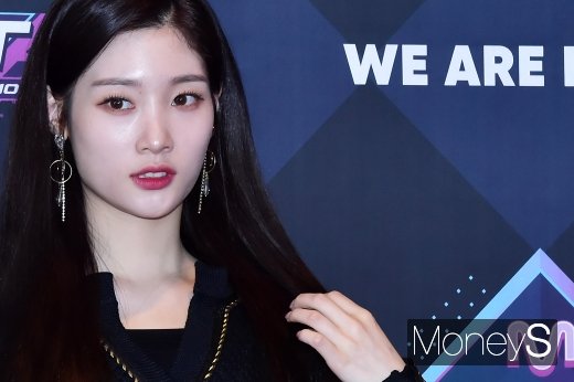 [머니S포토] 다이아 정채연, '커다란 눈망울 이목구비도 뚜렷'