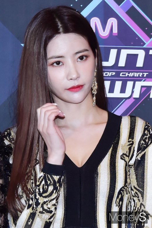 [머니S포토] 다이아 기희현, '독보적 성숙미'