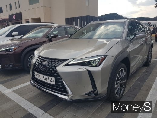 렉서스 콤팩트SUV 'UX'. /사진=이지완 기자