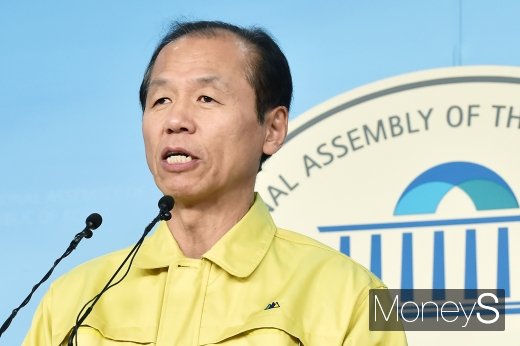 [머니S포토] 최문순 지사, 