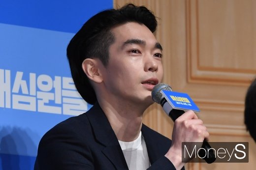 [머니S포토] 백수장 '법대생 역할 맡았어요'