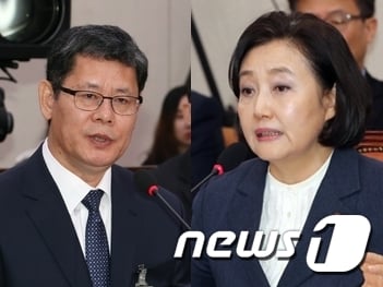 김연철 통일부 장관(왼쪽)과 박영선 중소벤처기업부 장관(오른쪽). /사진=뉴스1