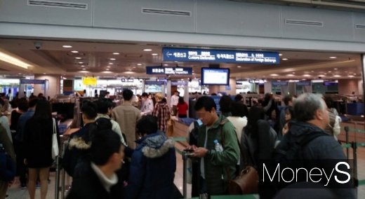 지난 3월 인천국제공항 제1터미널 출국장 모습. /사진=박정웅 기자