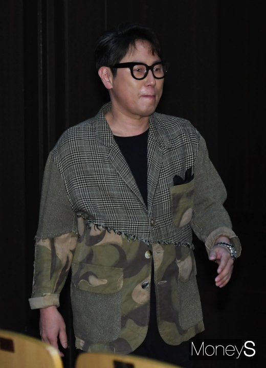 [머니S포토] 윤종신, 베테랑 심사위원 등장