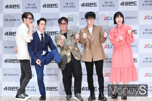 [머니S포토] 윤상·조한·윤종신·김종완·이수현, 슈퍼밴드 심사위원들