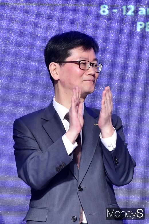 [머니S포토]  OSJD 사장단 회의 마치는 손병석 코레일 사장