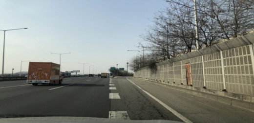 '운전자 시야 확보 시설' 확대 설치. / 이하 사진제공=고양시