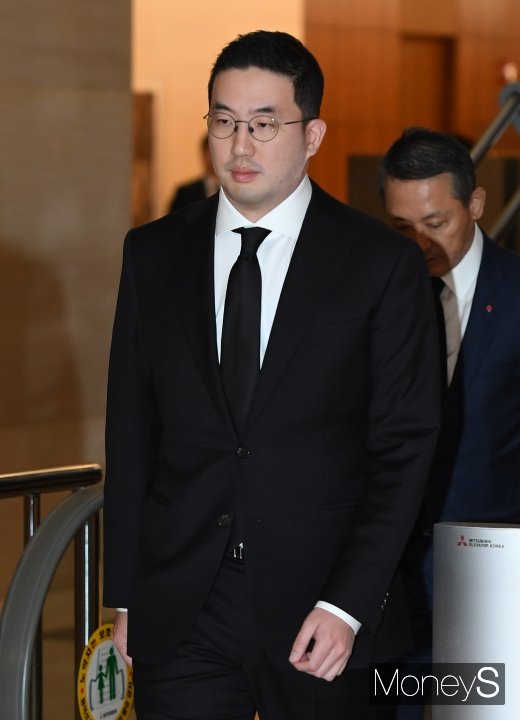 [머니S포토] 구광모 회장, 조양호 회장 빈소 조문