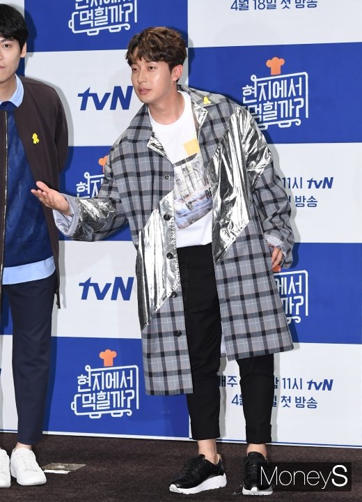 [머니S포토] 허경환 '서빙하고 있는~데'