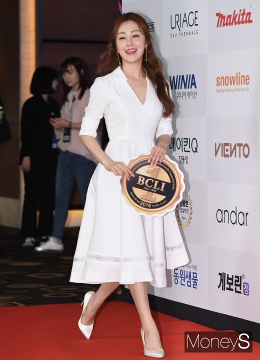 [머니S포토] 오나라, 우아한 등장