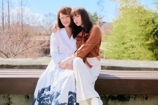 [★화보] 이나영, 청량감 넘치는 우아한 룩 '여신 강림'
