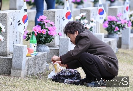 [머니S포토] 잊을 수 없는 이름