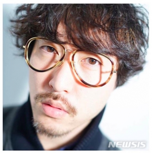 로타. 항소. 여성 모델을 추행한 혐의로 1심에서 실형을 선고받은 유명 사진작가 로타(41·본명 최원석)가 항소했다. /사진=뉴시스(로타 인스타그램 제공)