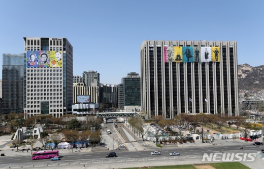 외교부 공무원. 성추행. 현직 외교부 공무원이 자신을 추행했다는 고소장이 접수돼 경찰이 수사에 나섰다. /사진=뉴시스