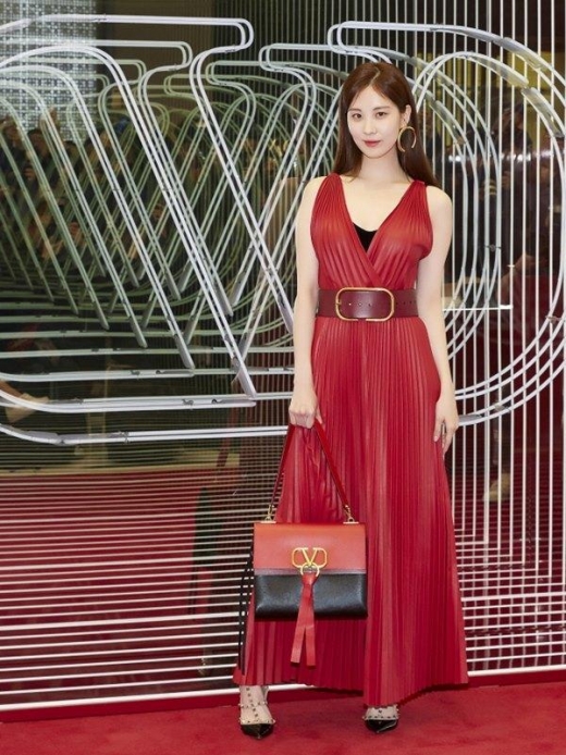 김하늘 VS 서현 VS 현아, 청순 글래머 섹시 레드 드레스룩… 승자는?