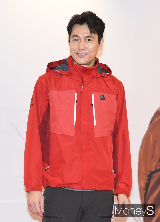 [머니S포토] 정우성, 신이 내린 비주얼