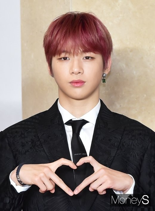 강다니엘. 전속계약 효력정지 가처분 심문기일. 가수 강다니엘과 소속사 LM엔터테인먼트(이하 LM)간의 전속계약 효력정지 가처분 심문기일이 24일(내일) 열린다. /사진=임한별 기자