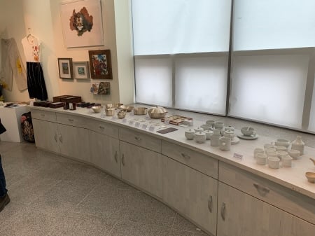 (사)안성공예가회(회장 홍근표) 상설전시전이 오는 6월 30일까지 안성맞춤랜드 내 안성맞춤상설전시장에서 개최된다. / 사진제공=안성시
