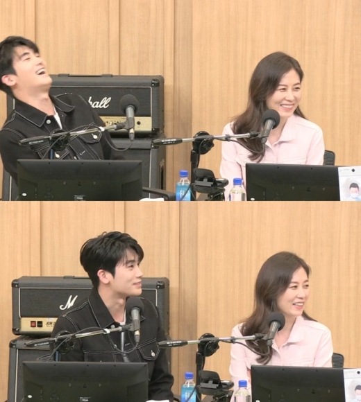 박형식 문소리. /사진= SBS 파워 FM '두시탈출 컬투쇼' 보이는 라디오 캡처