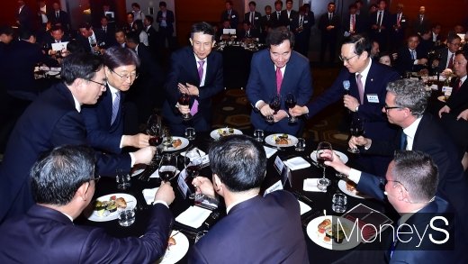 [머니S포토] 미지의 첨단: 내일을 만나다, 2019 머니투데이 키플랫폼