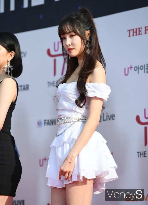 [머니S포토] 여자친구 유주 '청순하고 섹시하게'(더팩트뮤직어워즈)