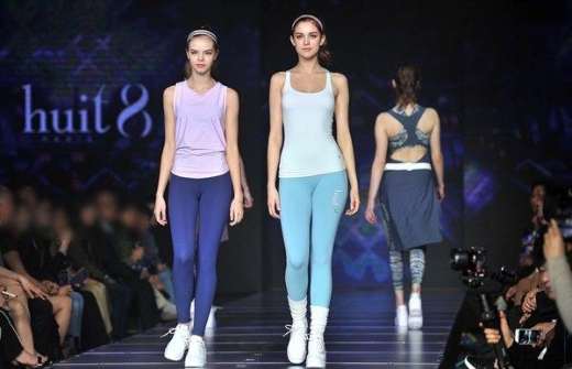 엠코르셋, 란제리 패션쇼 진행… 스포츠 언더웨어·애슬레저 룩 공개