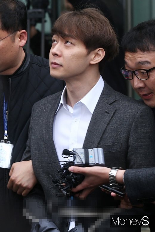 [머니S포토] 아!... 체념한 듯한 박유천