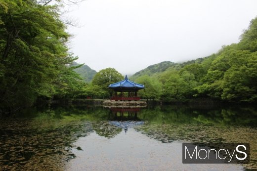 하늘·땅·물의 경계 없네… 정읍 내장산 우화정