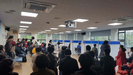 ▲ 광명시는 26일 하안1동 행정복지센터 대회의실에서 ‘동 행정복지센터 권역별(2권역) 일자리박람회’를 개최했다. / 사진제공=광명시 