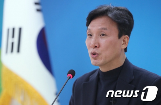 김민석, '나경원의 관종정치' 맹비난