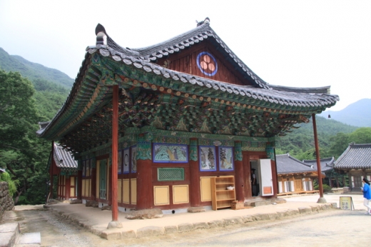 천은사 통행료. 전라남도 구례군에 위치한 천은사의 통행료 징수가 30여년 만에 폐지된다. /사진=뉴시스