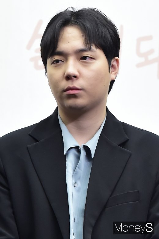 [머니S포토] 딥샤워, '긴장백배, 눈빛으로 말하다'