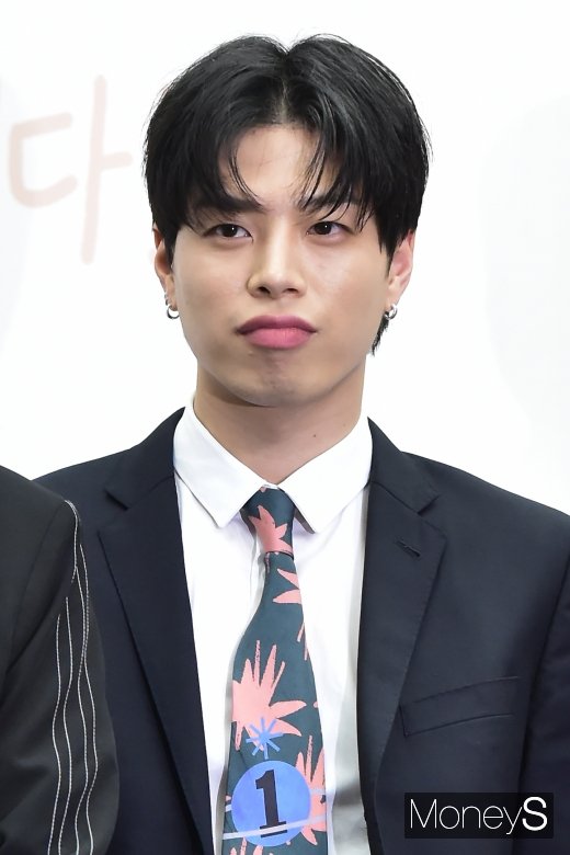 [머니S포토] 작업실 빅원, 남다른 패션