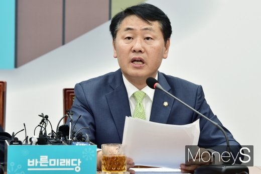 [머니S포토] 김관영 