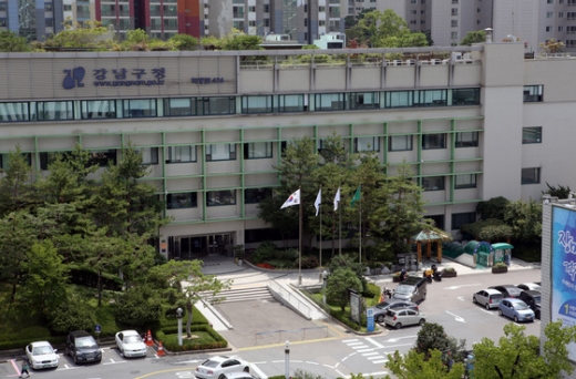 '클럽 아레나 유착' 강남구청 압수수색 (속보)