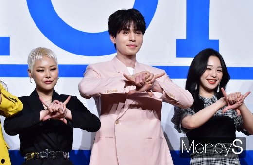[머니S포토] 프로듀스X101, 아이오아이·워너원·아이즈원의 계보를 잇는다