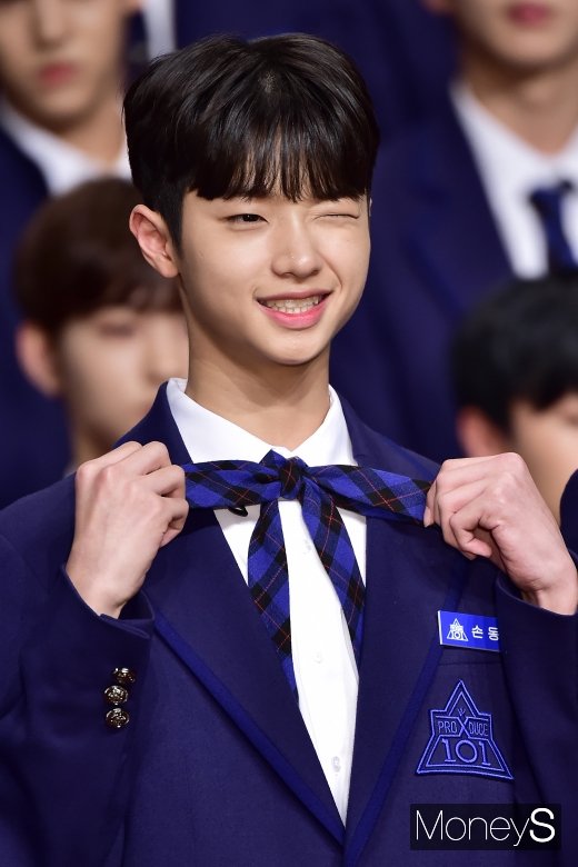 [머니S포토] 프로듀스X101 손동표, '센터는 바로 나야 나!'